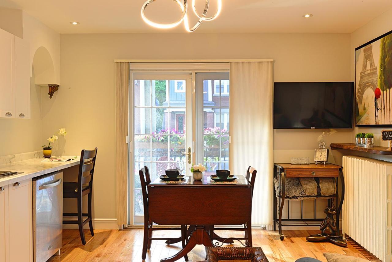 Ottawa Downtown Executive Apartment Retreat With Private Balcony Near Bank Street - Sleep Max 2 Exterior foto