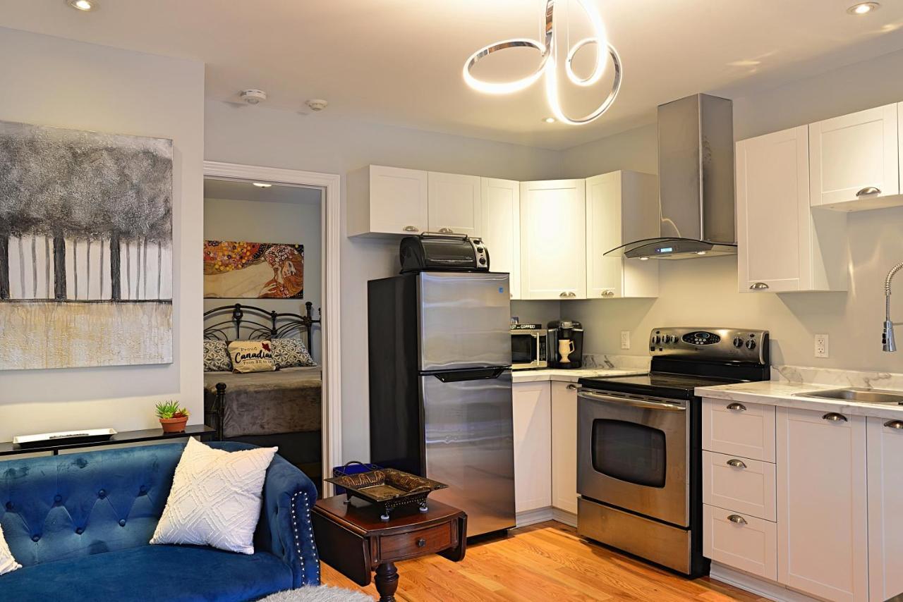 Ottawa Downtown Executive Apartment Retreat With Private Balcony Near Bank Street - Sleep Max 2 Exterior foto